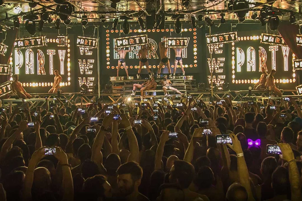 Las Mejores Discotecas y Fiestas Gay en Madrid